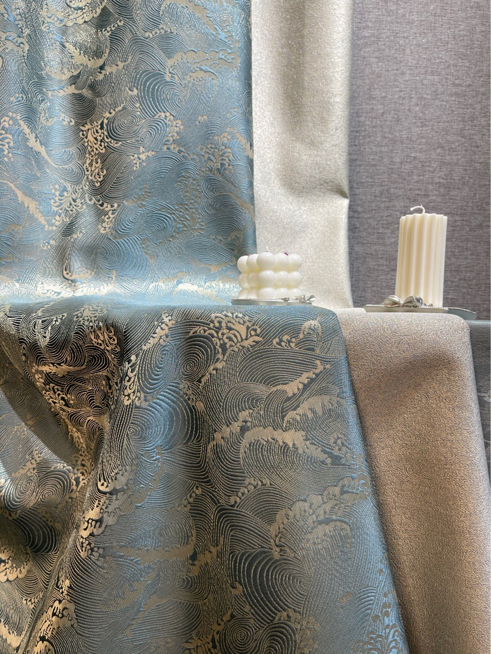 Rideau Bleu Motif Vagues